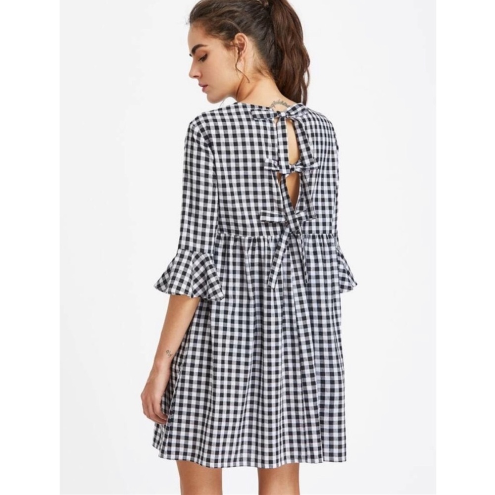 Black white half sleeve tie open back plaid dress